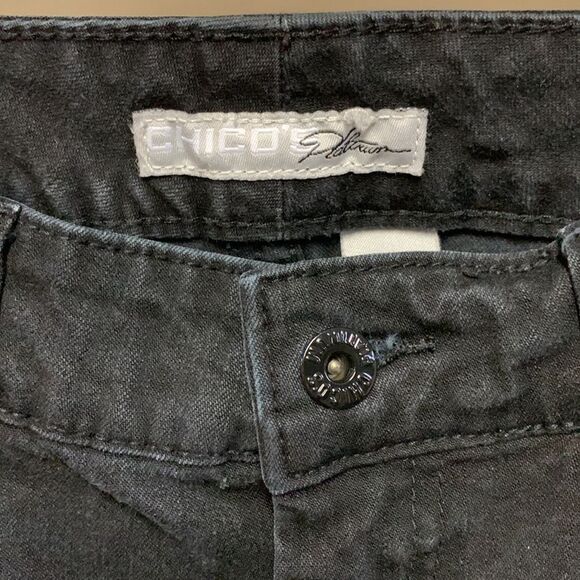 Chico’s Platinum Black Wash Mid-Rise Bootcut Jeans Size 0.5 Short (US 6) - Picture 2 of 11